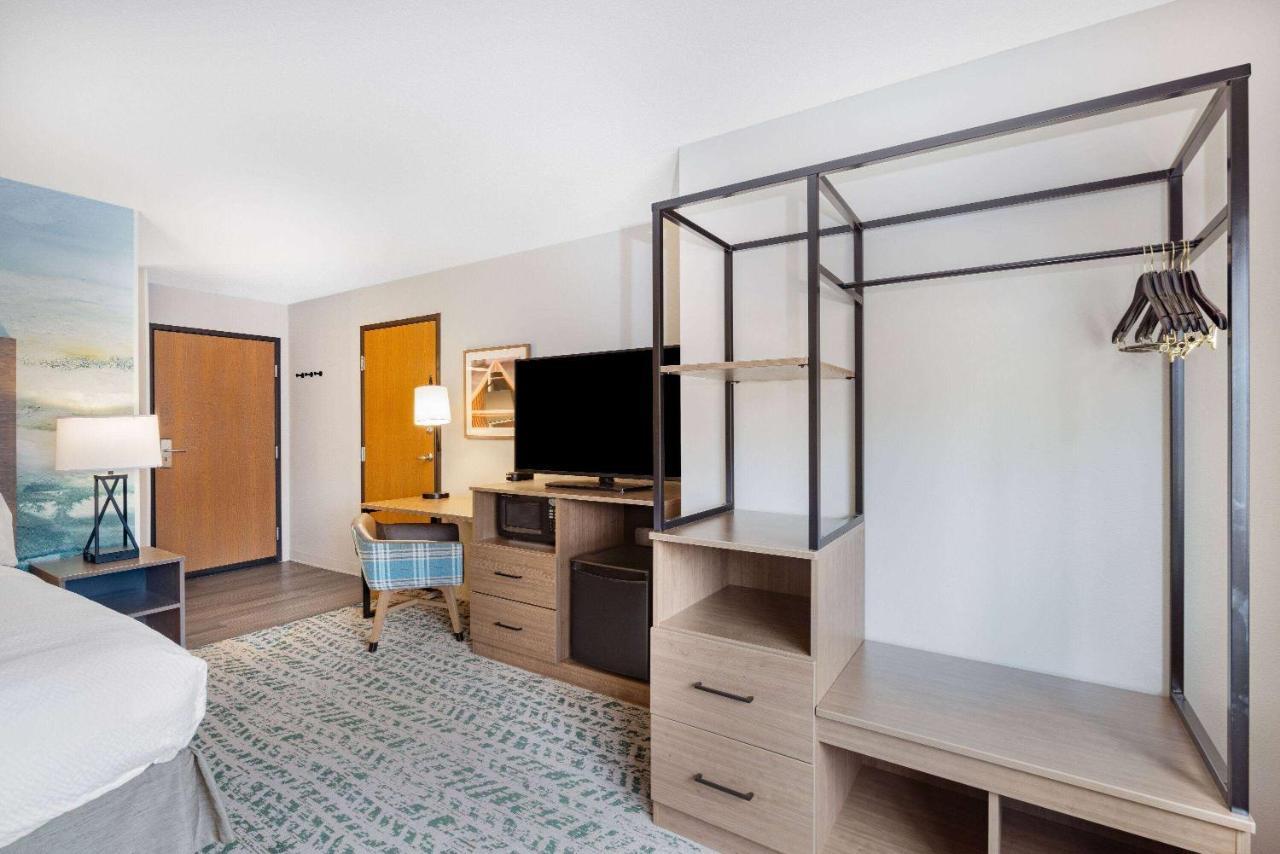 Americinn By Wyndham Duluth South Proctor Black Woods Event Ctr Eksteriør billede